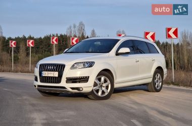 Audi Q7  2013