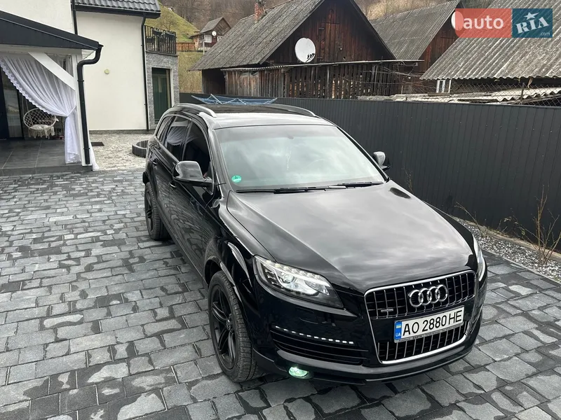 Audi Q7