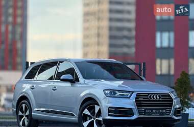 Audi Q7  2018