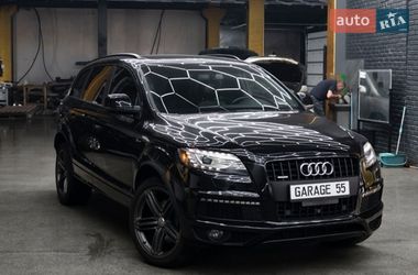 Audi Q7  2015