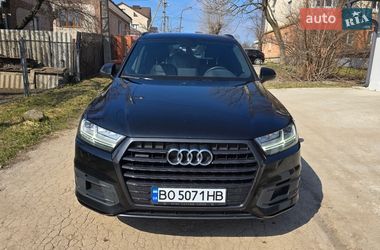 Audi Q7  2017