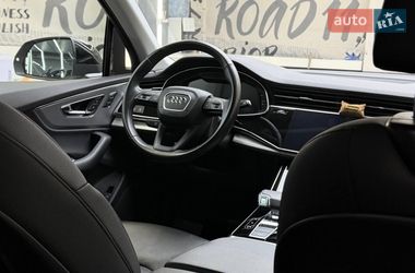 Внедорожник / Кроссовер Audi Q7 2021 в Днепре