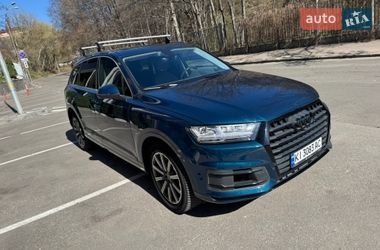 Audi Q7  2017