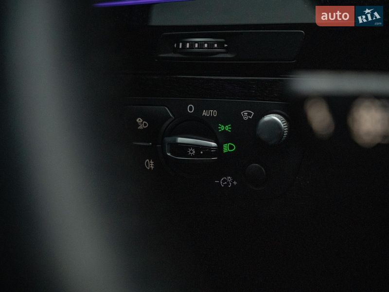 Позашляховик / Кросовер Audi Q7 2017 в Чернівцях