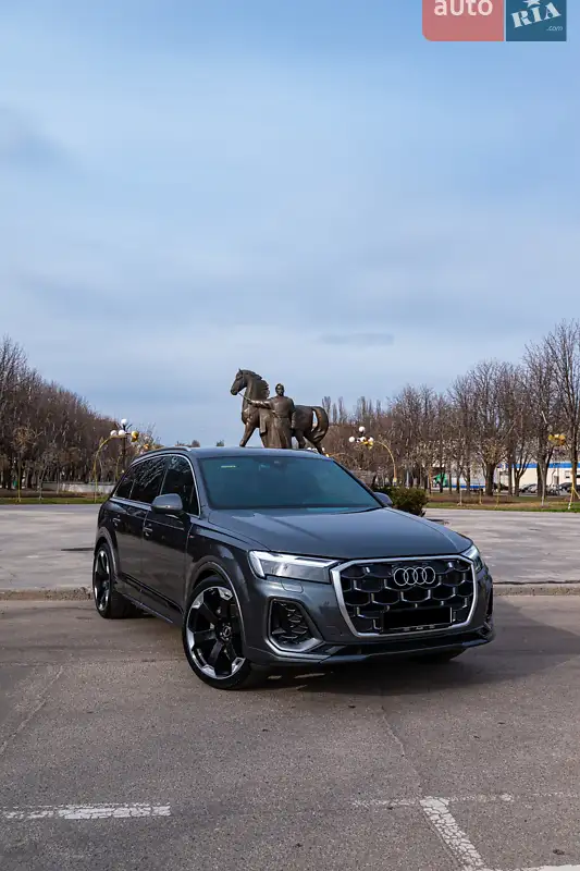 Audi Q7 2025