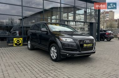 Audi Q7  2015