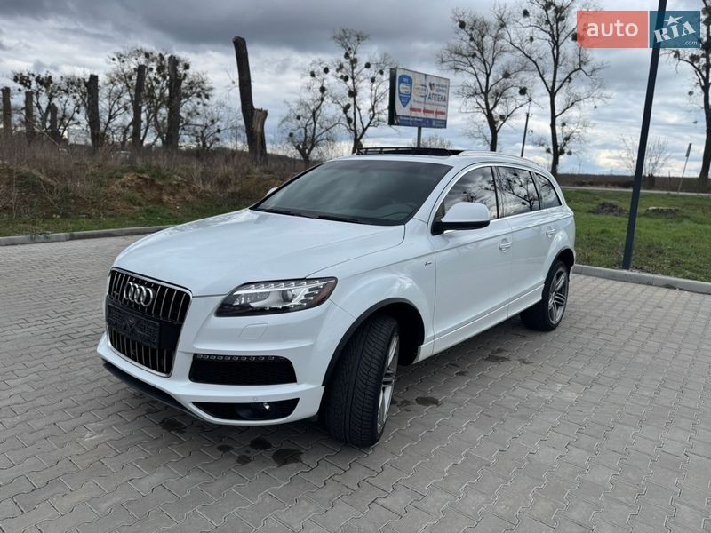 Внедорожник / Кроссовер Audi Q7 2013 в Киеве
