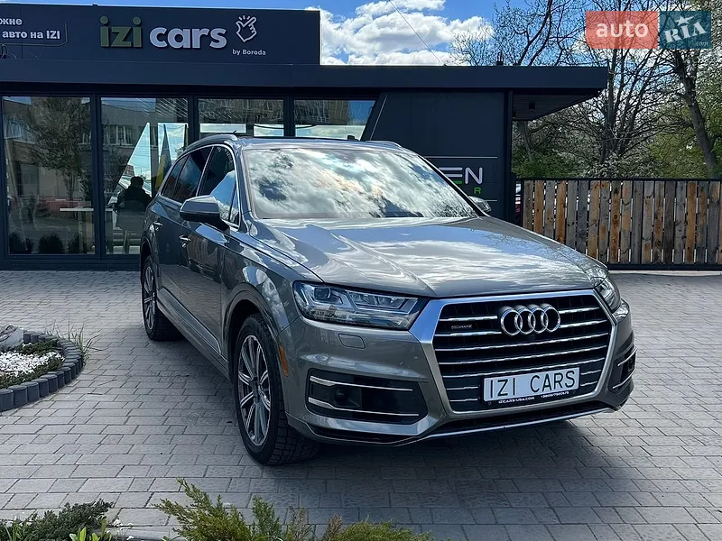 Audi Q7