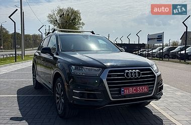 Audi Q7  2017