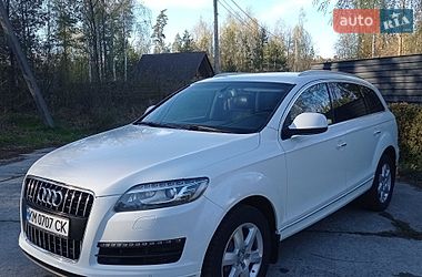 Audi Q7  2012