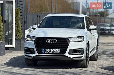 Audi Q7  2017