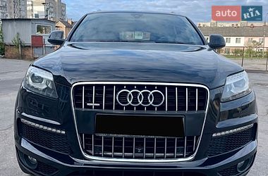 Audi Q7  2014