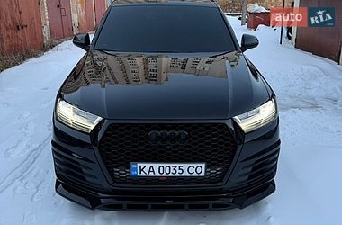 Audi Q7  2018