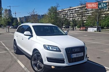 Audi Q7  2013