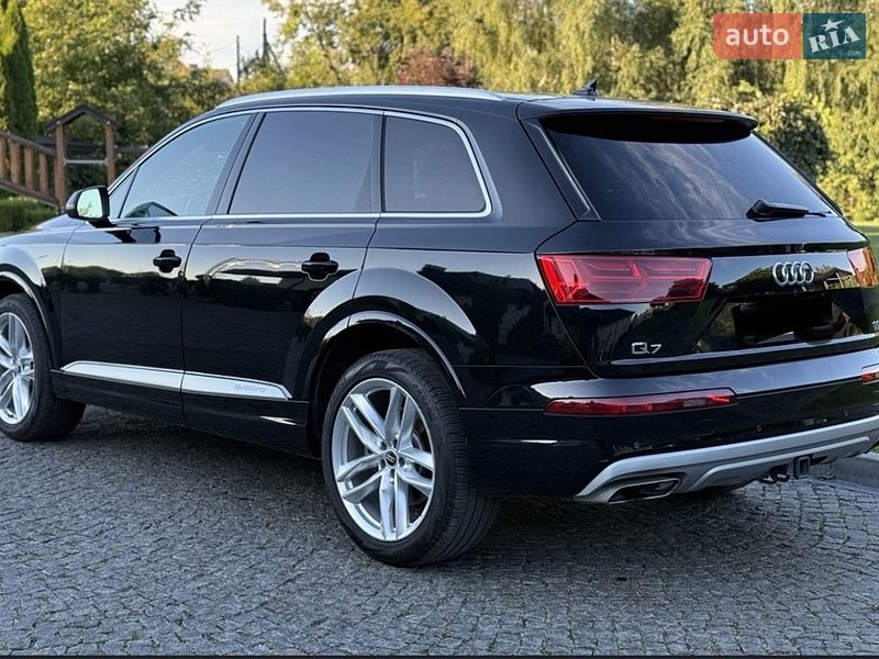Внедорожник / Кроссовер Audi Q7 2018 в Киеве фото 16 Внедорожник / Кроссовер Audi Q7 2018 в Киеве