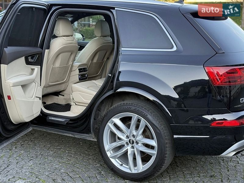 Внедорожник / Кроссовер Audi Q7 2018 в Киеве фото 37 Внедорожник / Кроссовер Audi Q7 2018 в Киеве