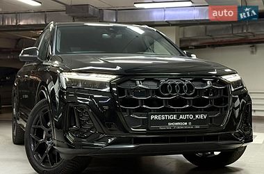 Audi Q7  2024