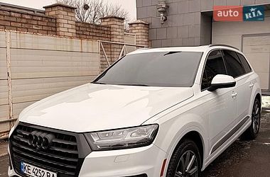 Audi Q7  2017
