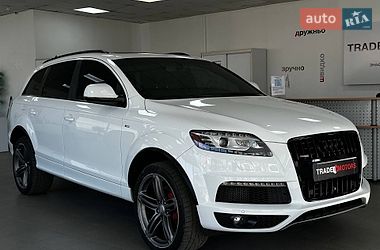 Audi Q7  2014