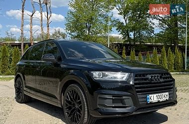 Audi Q7  2016