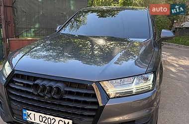 Audi Q7  2018