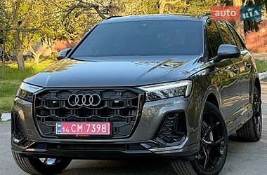 Audi Q7  2023