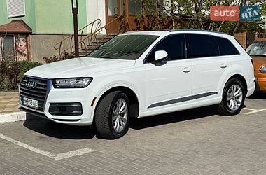 Audi Q7  2019