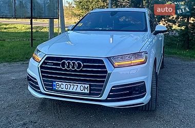 Audi Q7  2018