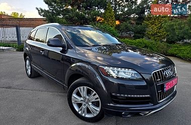 Audi Q7  2015
