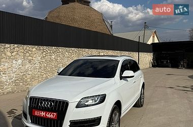 Audi Q7  2013