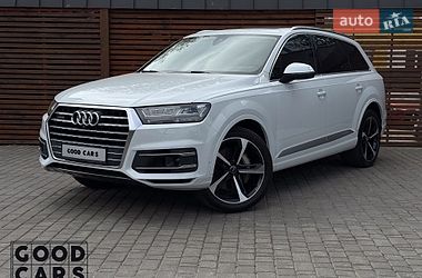 Audi Q7  2018