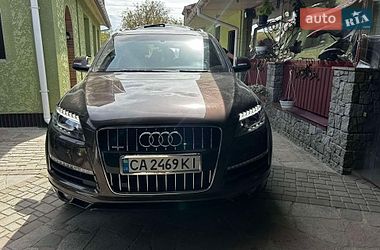 Audi Q7  2012