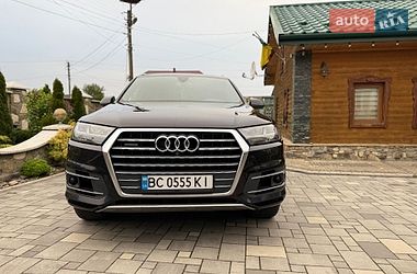 Audi Q7  2017