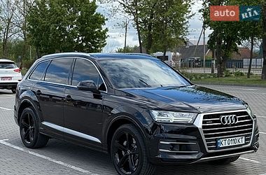 Audi Q7  2018