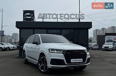 Audi Q7  2017