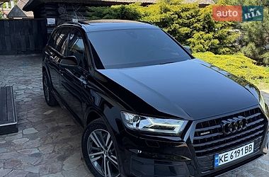 Audi Q7  2019