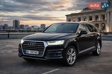 Audi Q7  2018