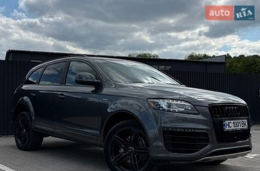Audi Q7  2015