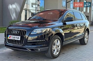 Audi Q7  2015