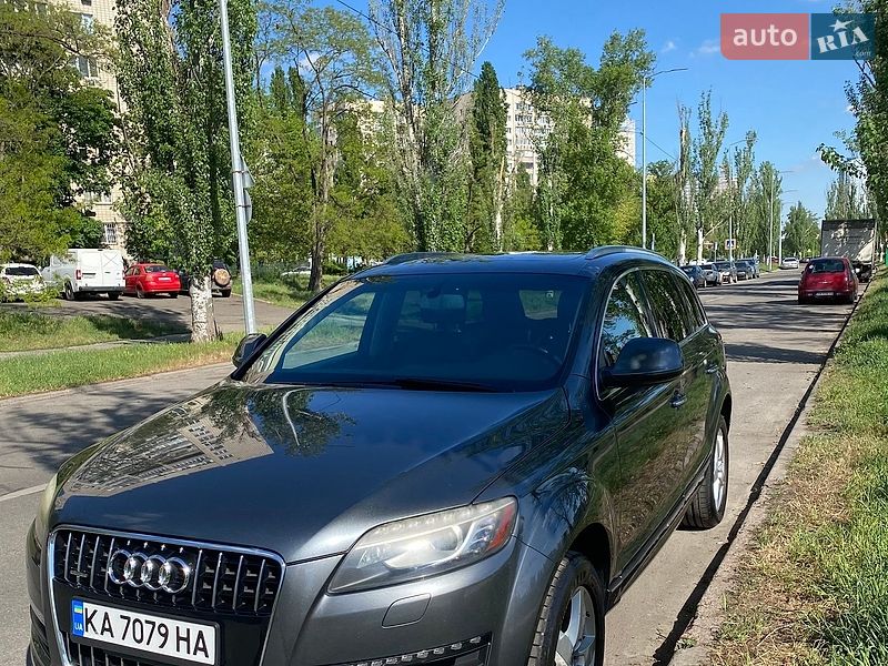 Audi Q7 2012