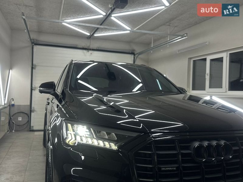 Внедорожник / Кроссовер Audi Q7 2020 в Кропивницком