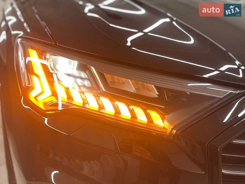Внедорожник / Кроссовер Audi Q7 2020 в Кропивницком