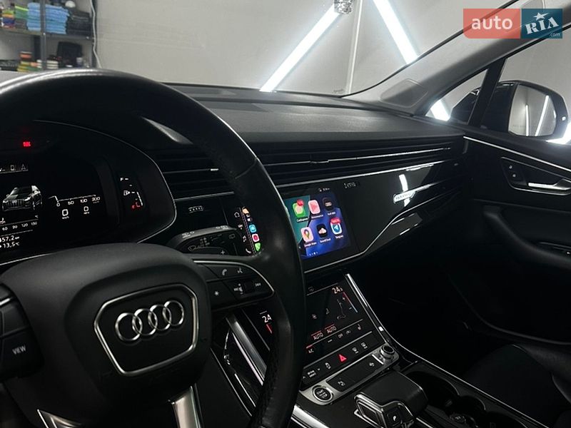 Внедорожник / Кроссовер Audi Q7 2020 в Кропивницком
