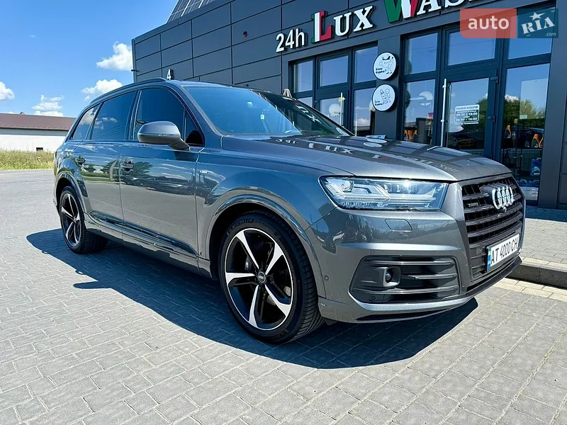 Audi Q7