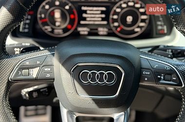 Позашляховик / Кросовер Audi Q7 2015 в Києві