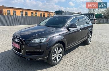 Audi Q7  2013