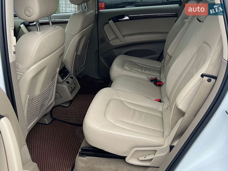 Внедорожник / Кроссовер Audi Q7 2012 в Яворове