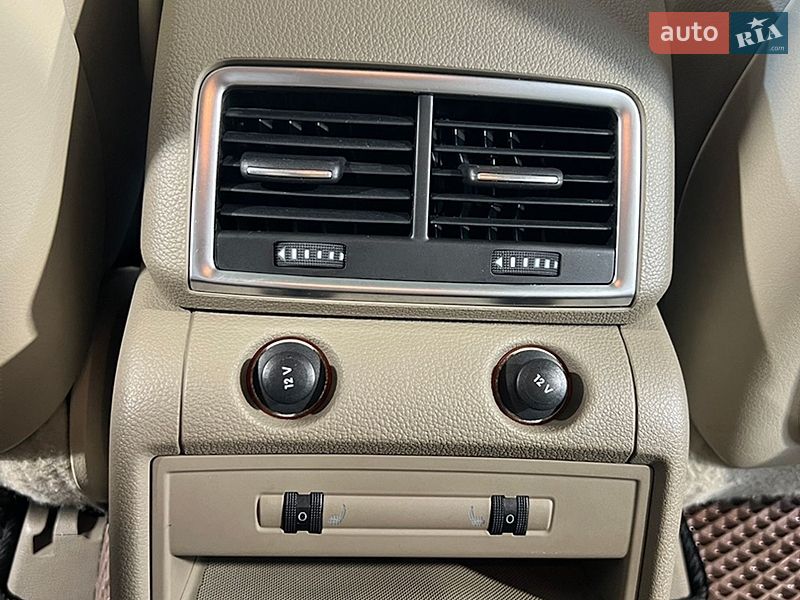 Внедорожник / Кроссовер Audi Q7 2012 в Яворове