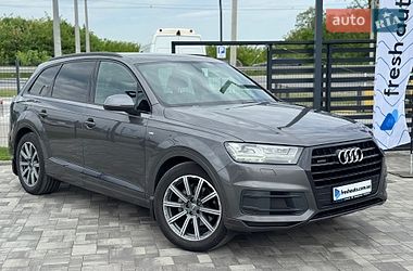 Audi Q7  2018