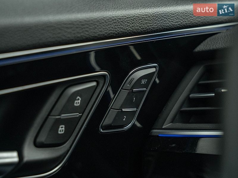 Позашляховик / Кросовер Audi Q7 2017 в Чернівцях фото 16 Позашляховик / Кросовер Audi Q7 2017 в Чернівцях
